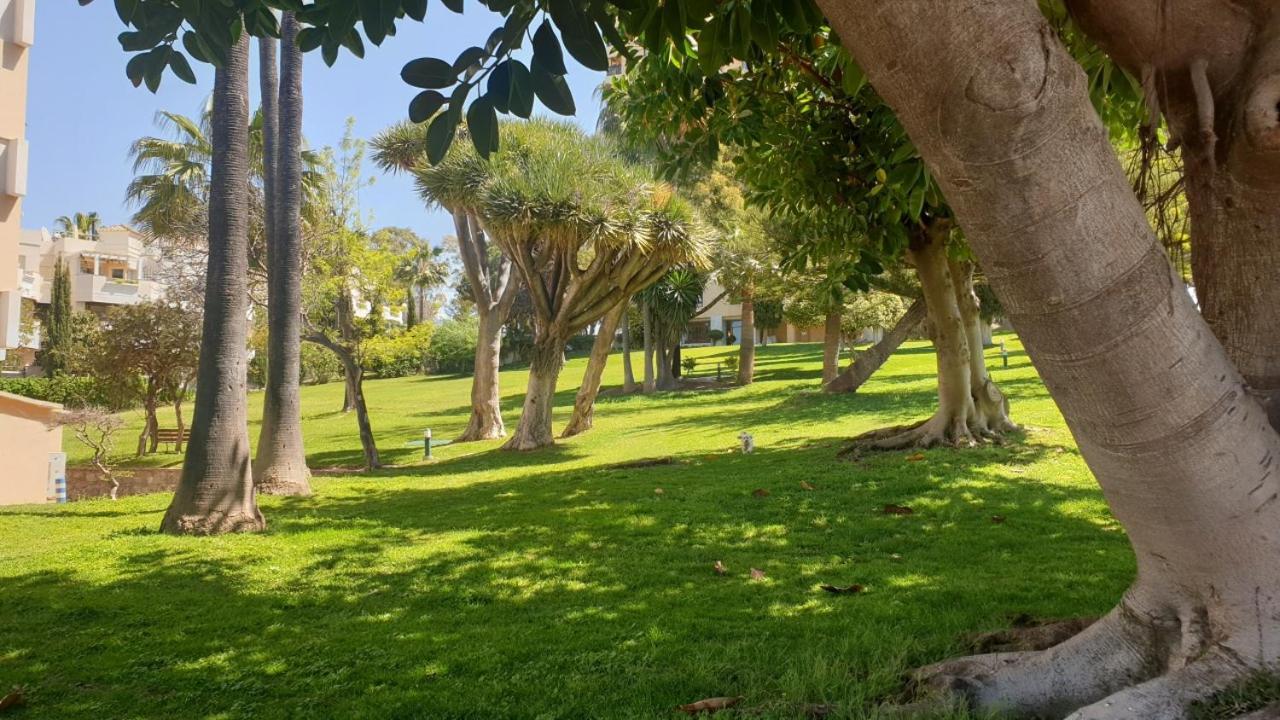Torres De Aloha 2 Bdr Puerto Banus Lägenhet Marbella Exteriör bild