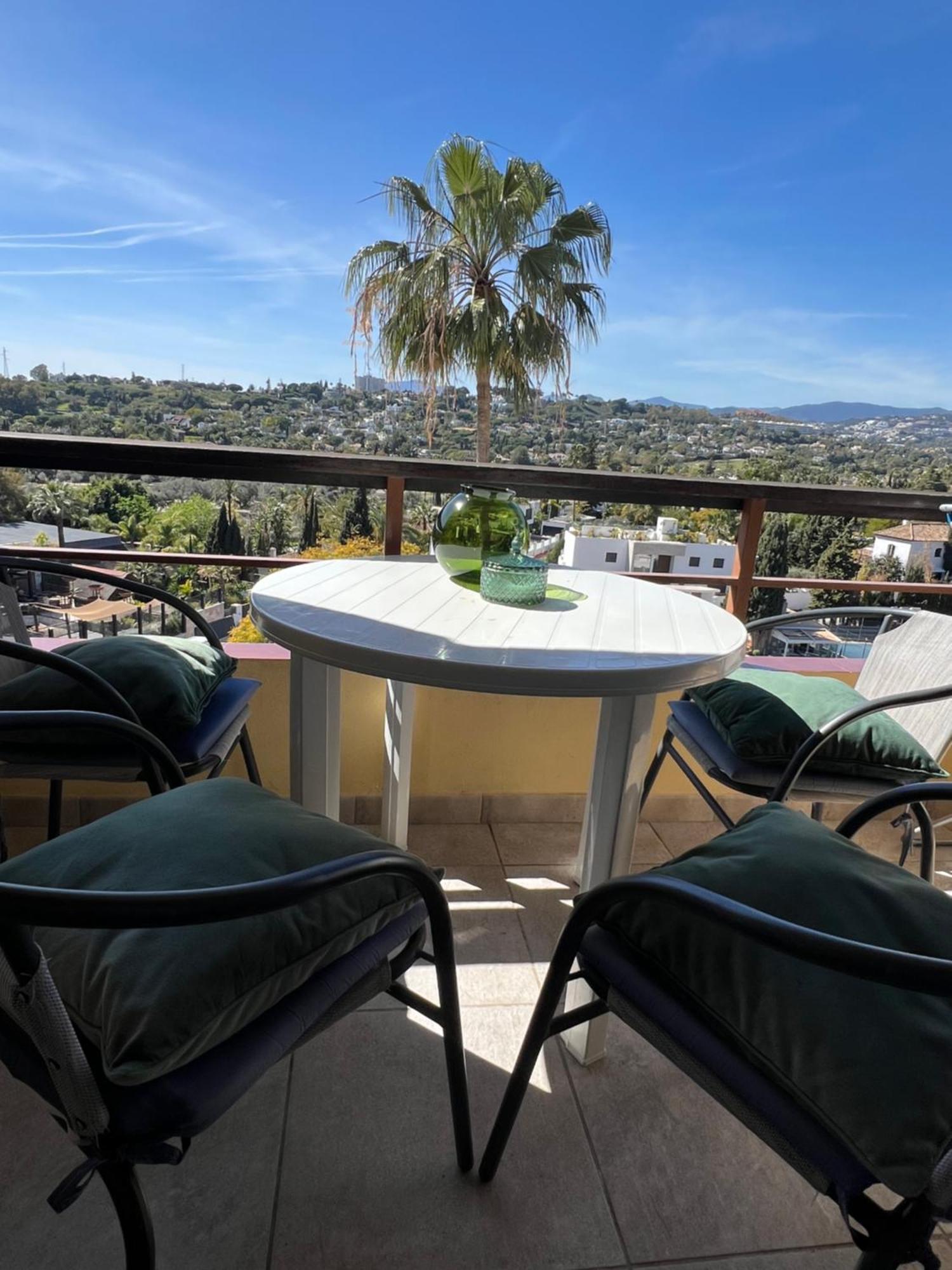 Torres De Aloha 2 Bdr Puerto Banus Lägenhet Marbella Exteriör bild
