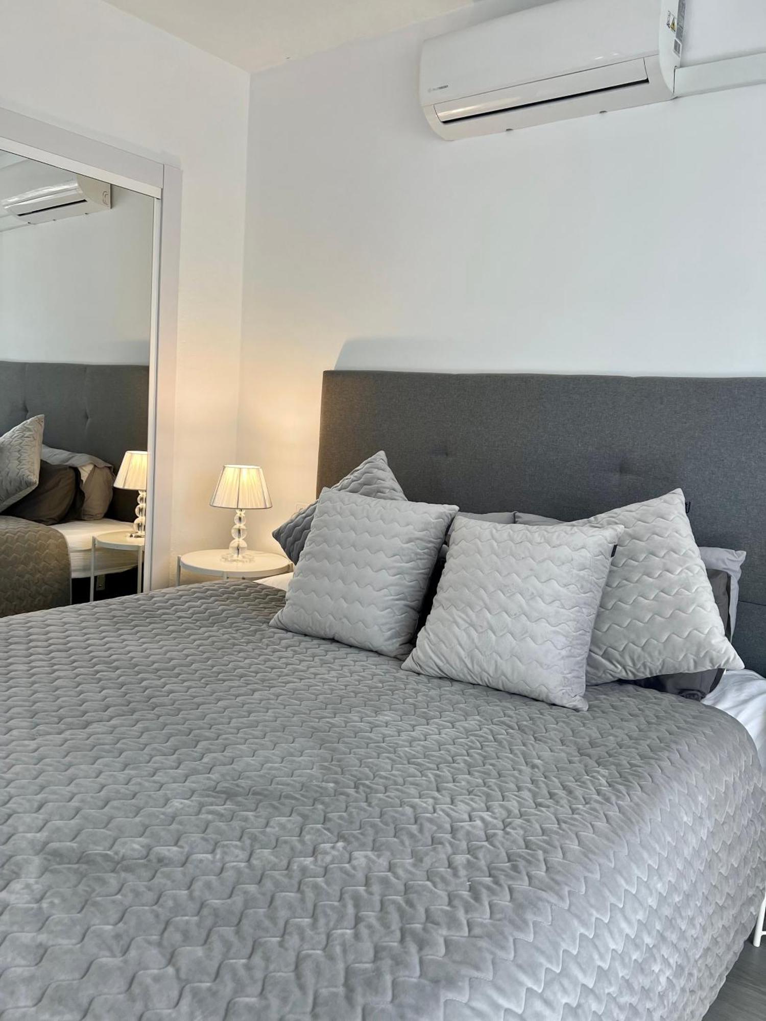 Torres De Aloha 2 Bdr Puerto Banus Lägenhet Marbella Exteriör bild